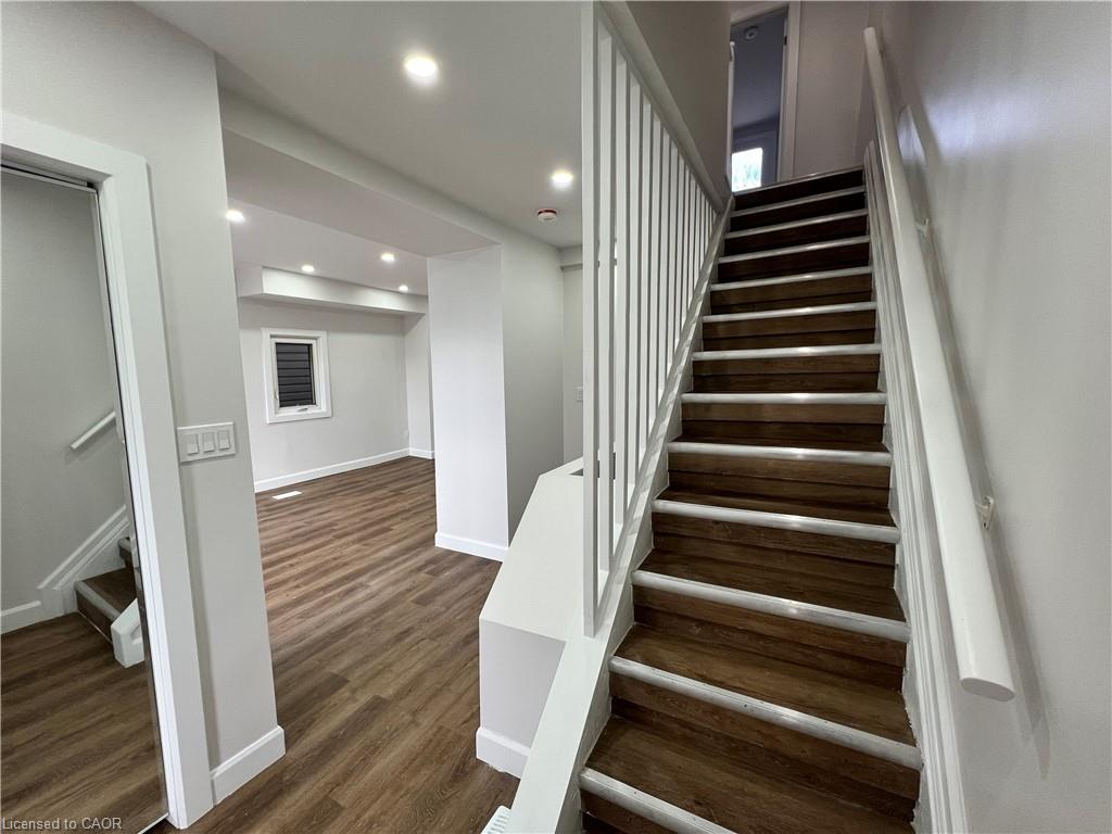 5 Rowanwood Street Property Photo 3
