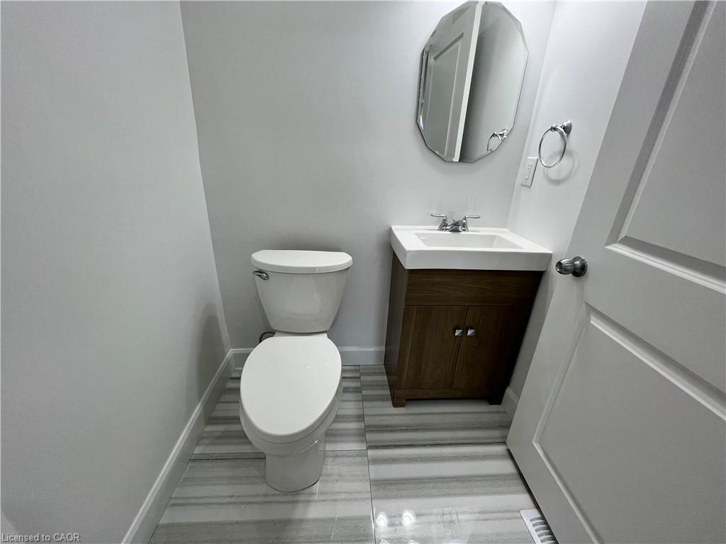 5 Rowanwood Street Property Photo 7