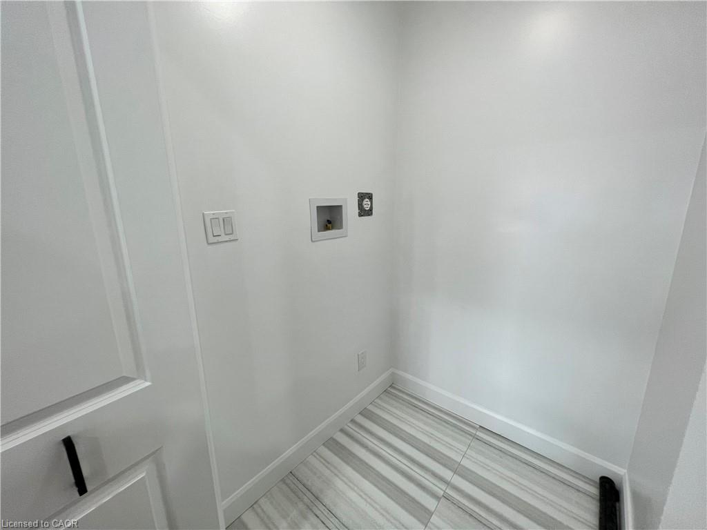 5 Rowanwood Street Property Photo 8