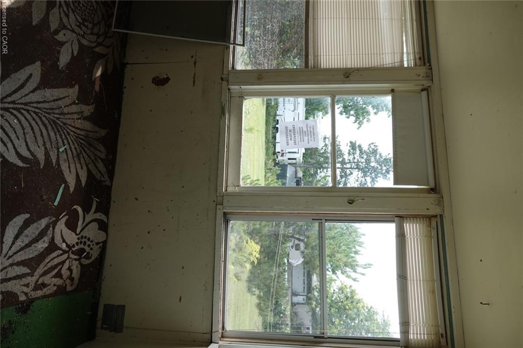2490 St Anns Road Property Photo 10