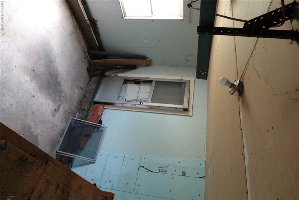 2490 St Anns Road Property Photo 11