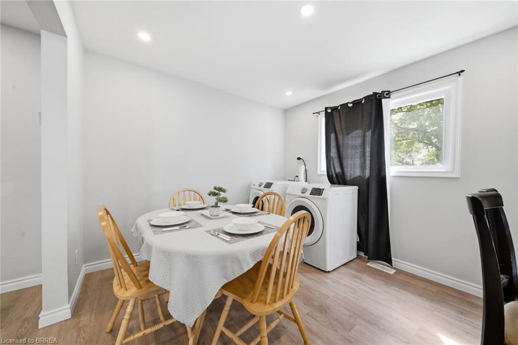 44 Stanley Street Property Photo 14