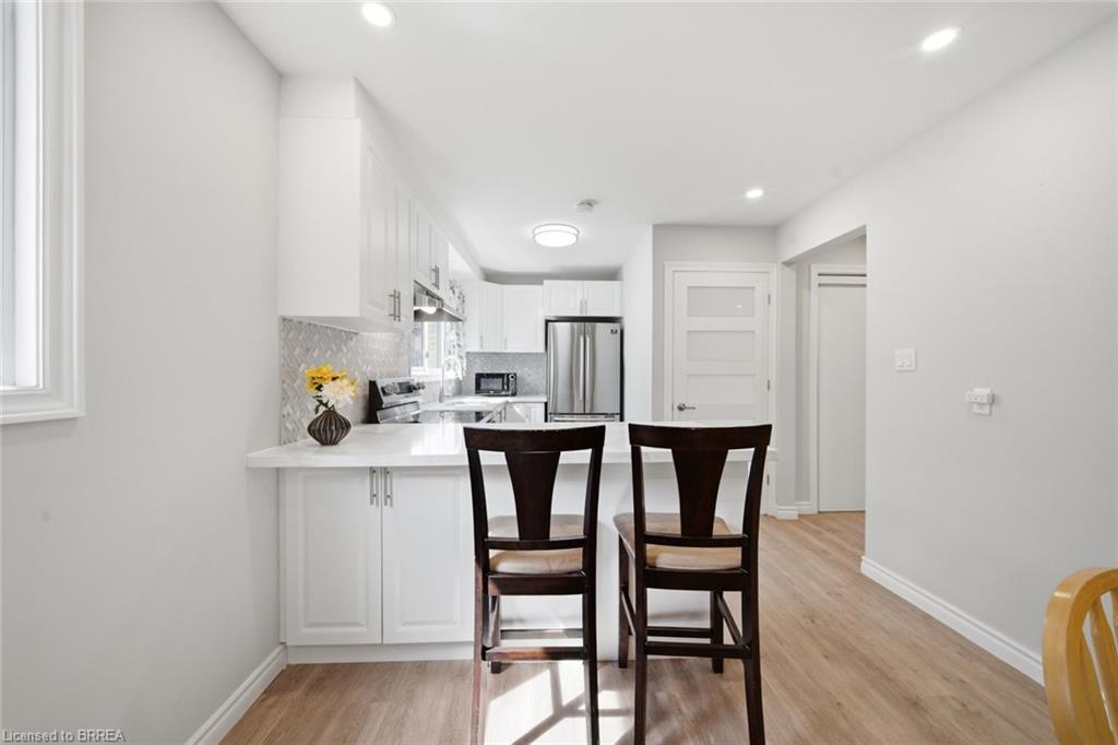 44 Stanley Street Property Photo 16