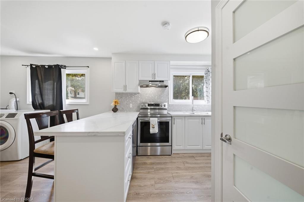 44 Stanley Street Property Photo 17