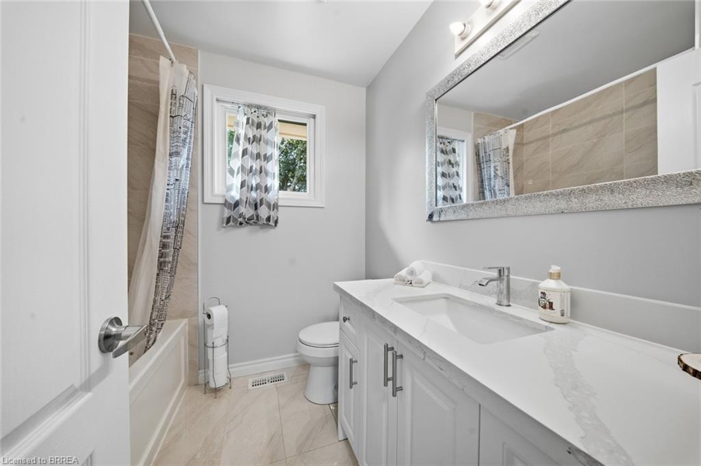 44 Stanley Street Property Photo 20