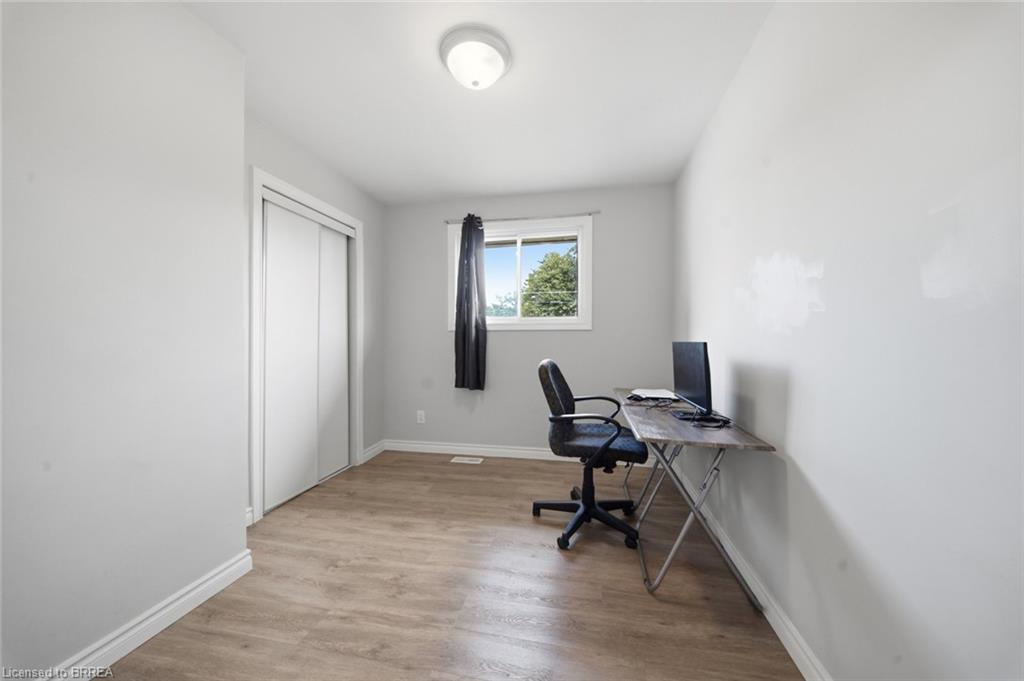 44 Stanley Street Property Photo 23
