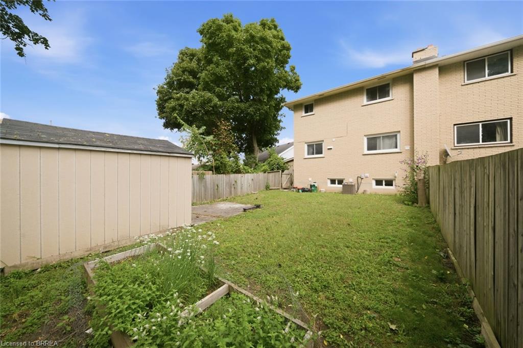 44 Stanley Street Property Photo 30