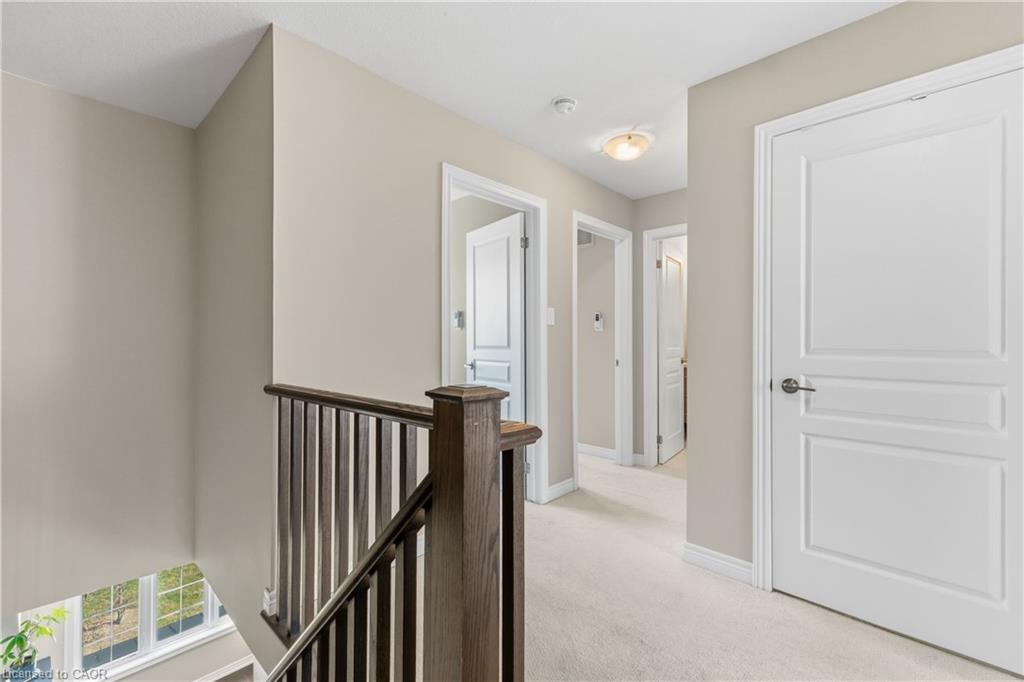 9-215 Dundas Street E Property Photo 18