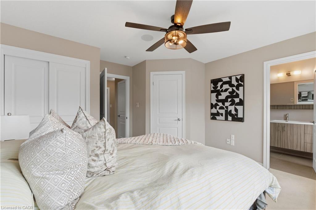 9-215 Dundas Street E Property Photo 27