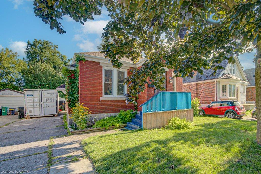 97 Francis Street Property Photo 5