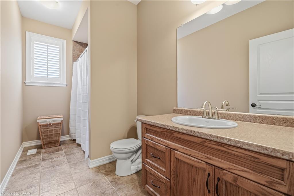 31 Streamside Drive Property Photo 5