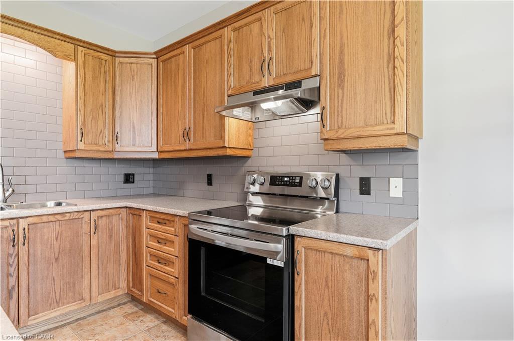 31 Streamside Drive Property Photo 21