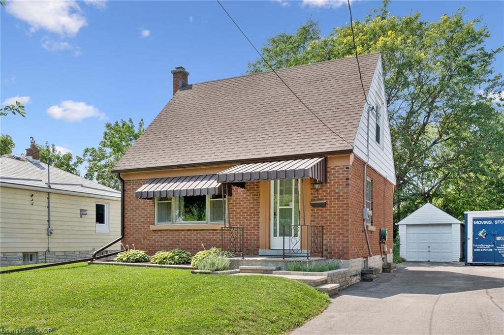 114 Lorne Crescent Property Photo 1