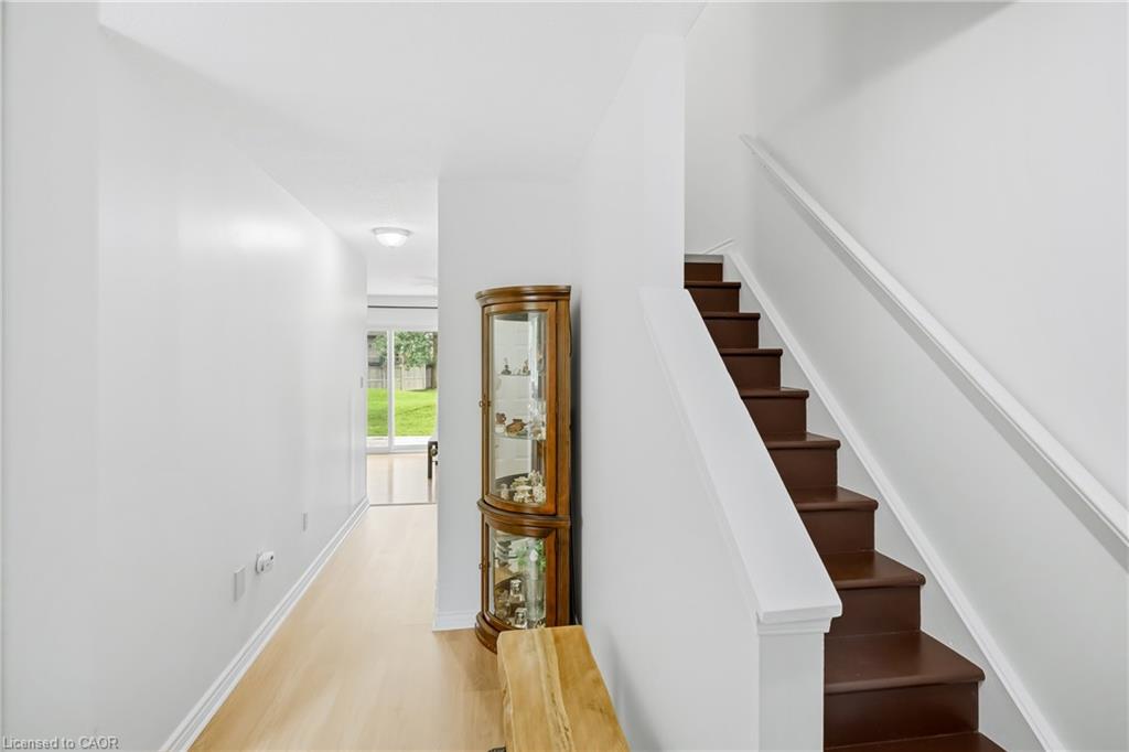 44-65 Dorchester Boulevard Property Photo 15