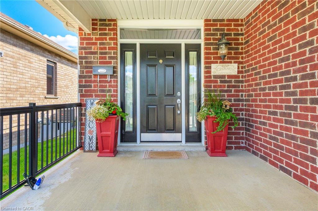 11 Lockwood Street Property Photo 4