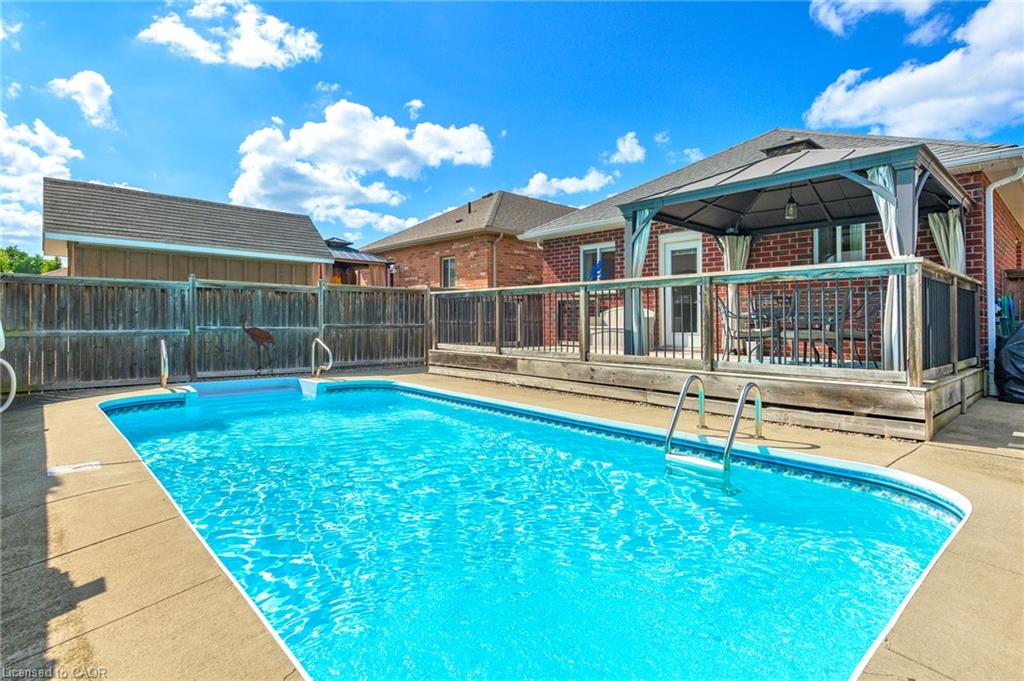 11 Lockwood Street Property Photo 37