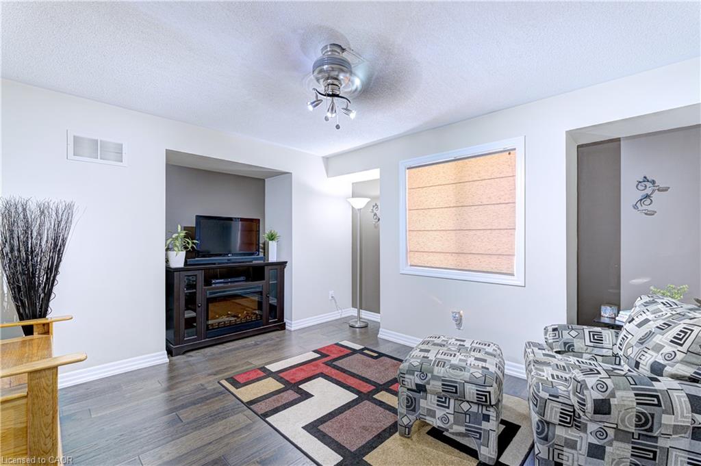 1406 Marshall Crescent Property Photo 33