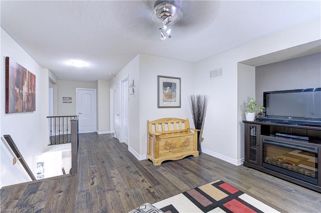 1406 Marshall Crescent Property Photo 34