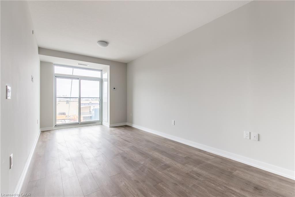 511-870 Queenston Road Property Photo 18