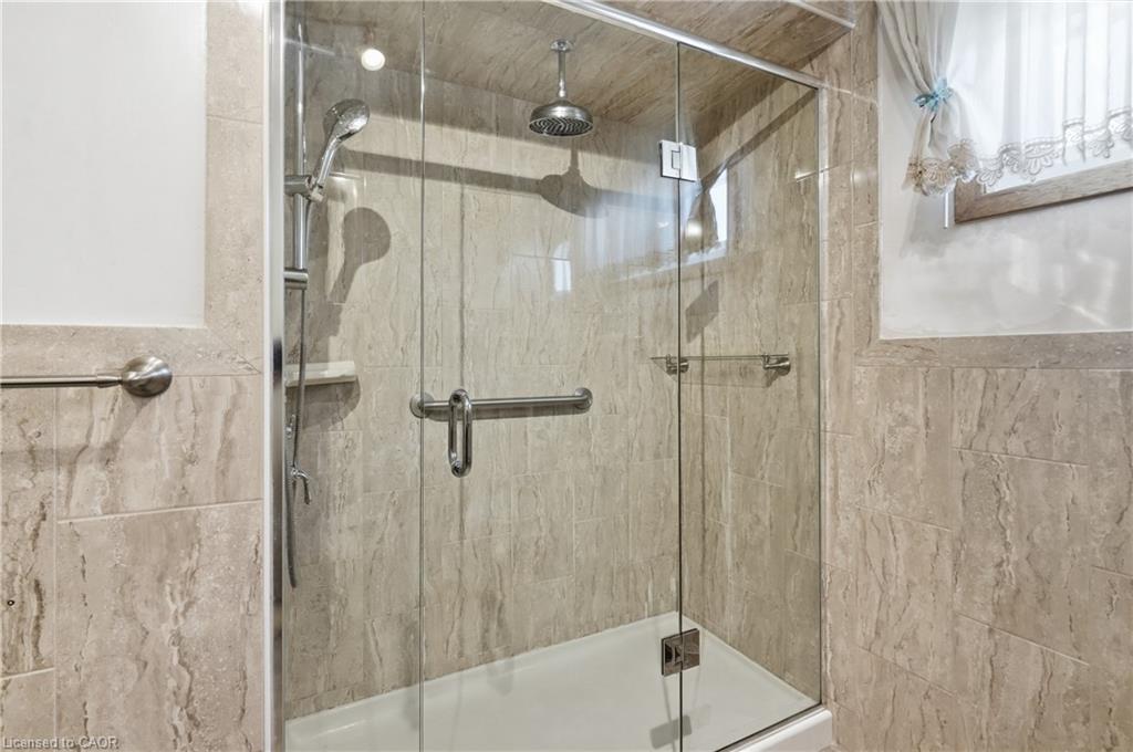 948 Stone Church Road E Property Photo 15