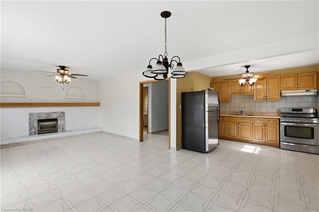 948 Stone Church Road E Property Photo 24