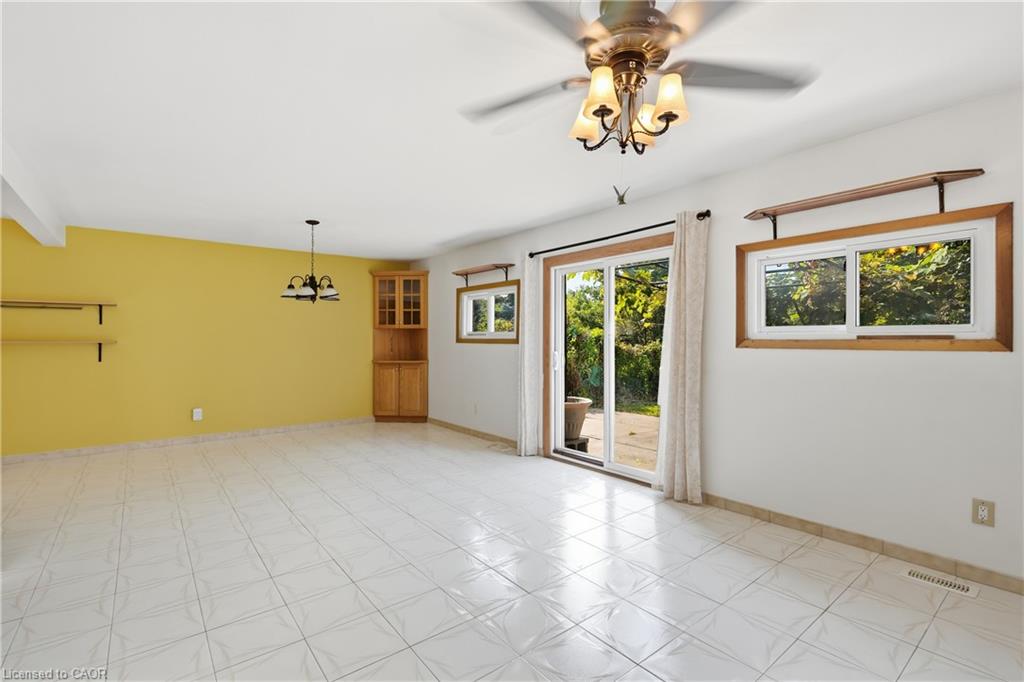 948 Stone Church Road E Property Photo 25