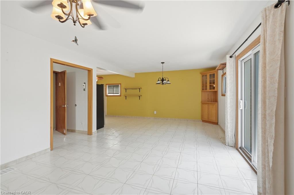 948 Stone Church Road E Property Photo 26