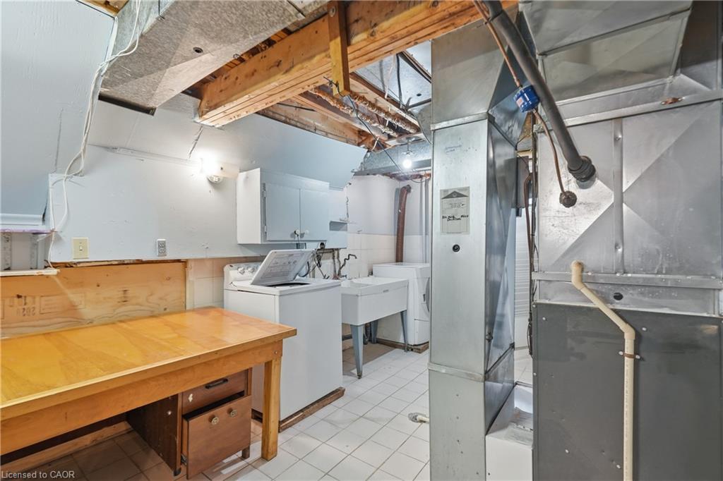 948 Stone Church Road E Property Photo 32
