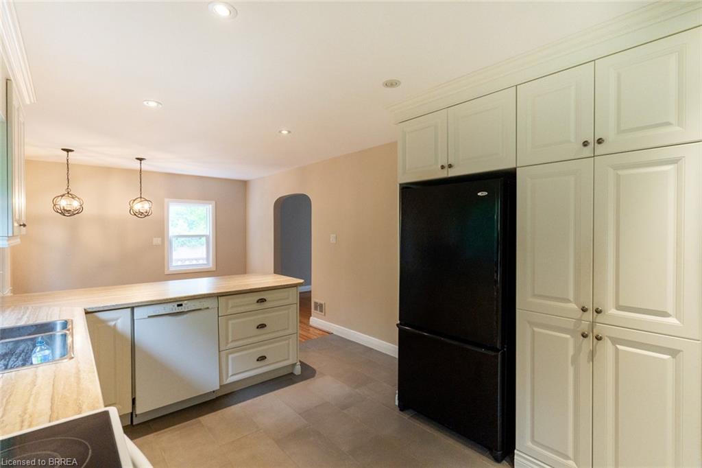 30 Proctor Avenue Property Photo 22