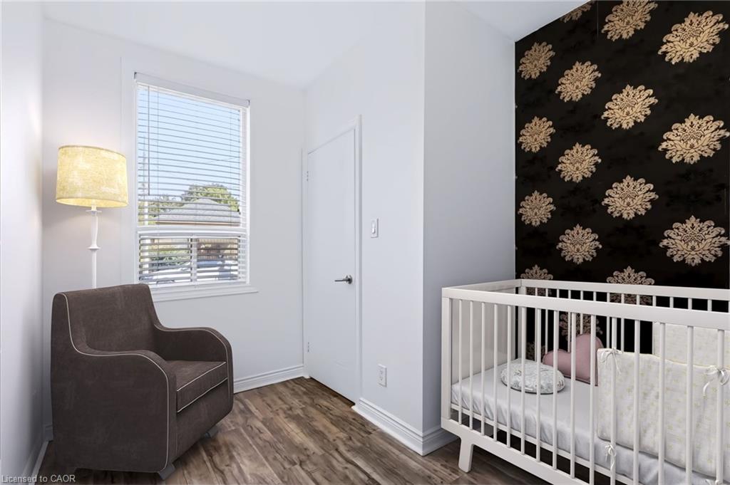 442 King William Street Property Photo 11
