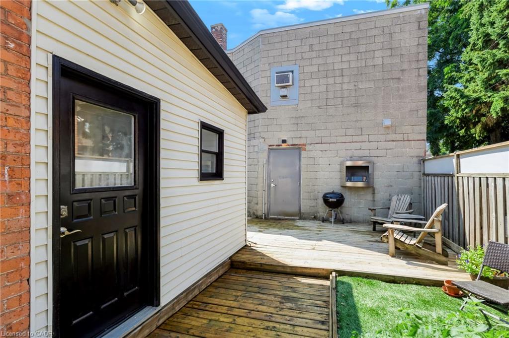 442 King William Street Property Photo 14