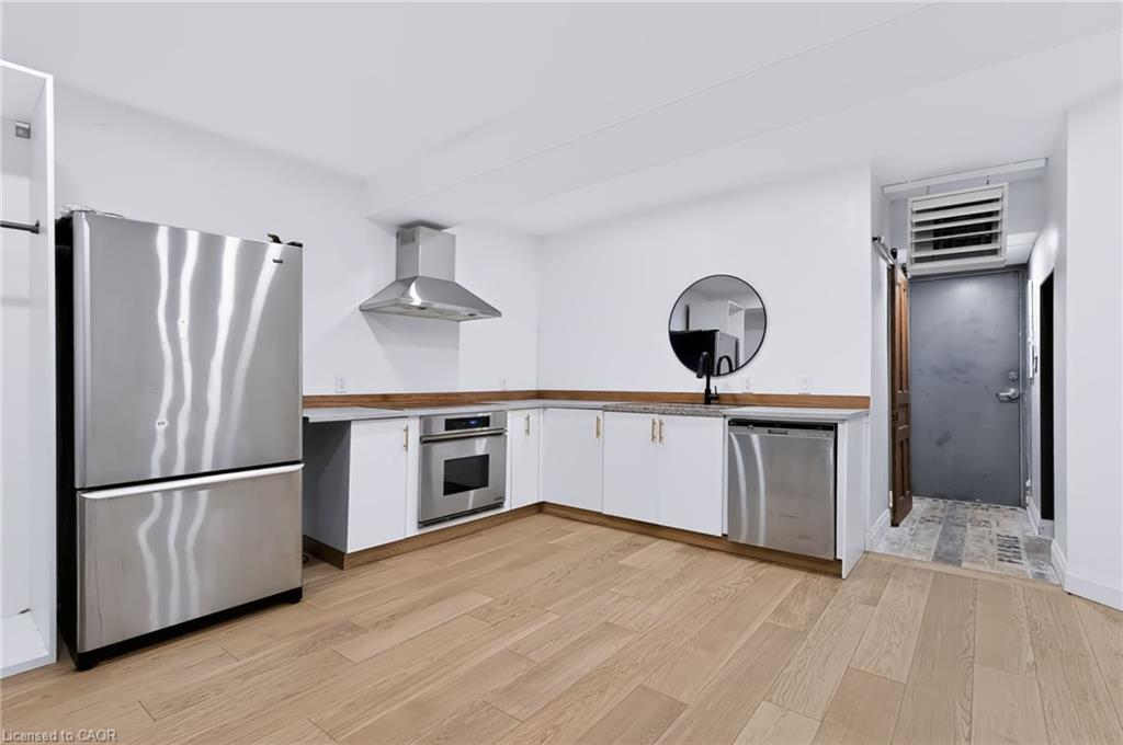 442 King William Street Property Photo 18