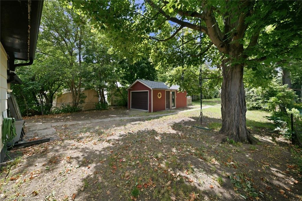 82 St. George Street Property Photo 17