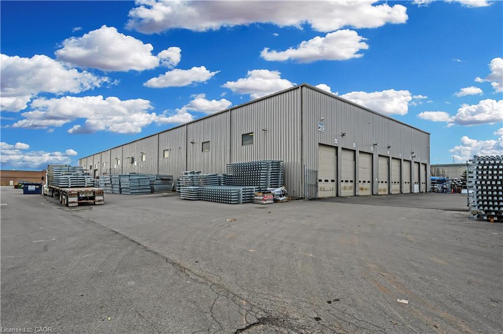 217-1100 South Service Road Property Photo 20