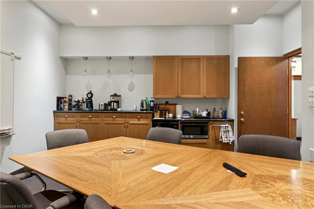 47 James Street S Unit 100 Property Photo 12