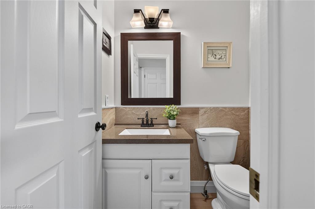 6 Margaret Avenue Property Photo 21