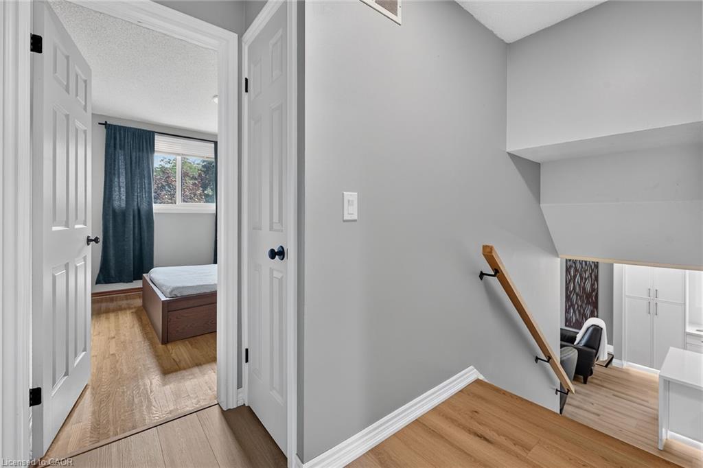 6 Margaret Avenue Property Photo 22