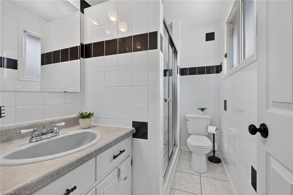6 Margaret Avenue Property Photo 25