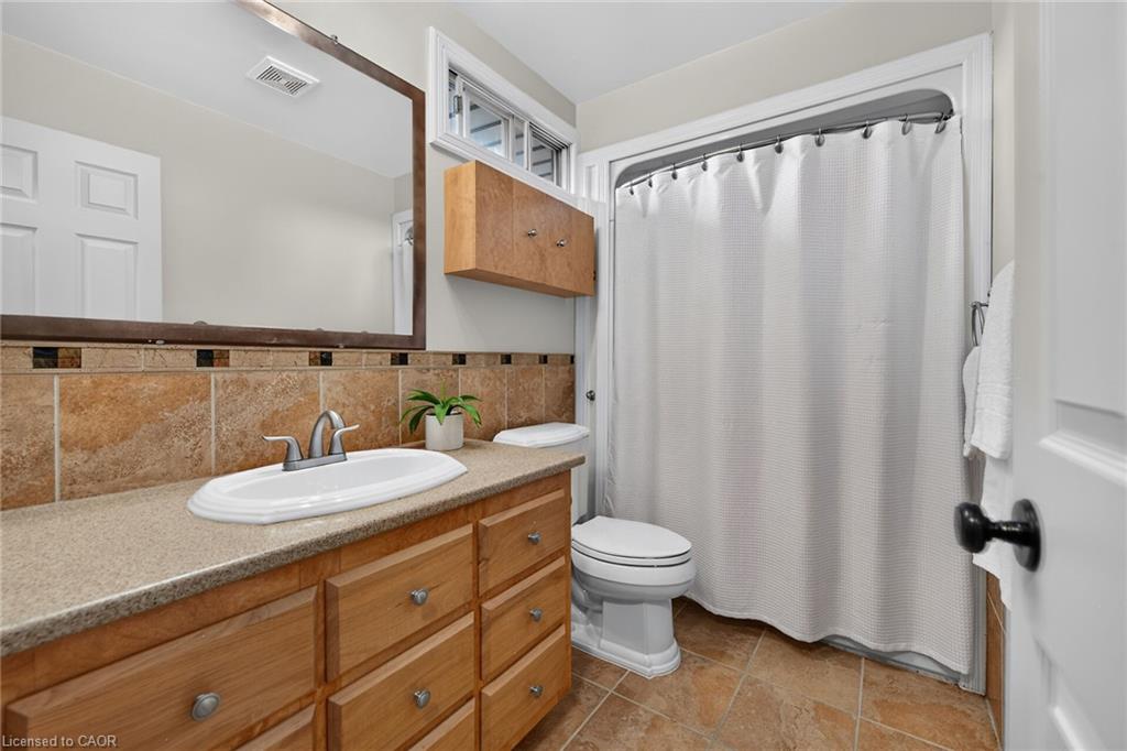 6 Margaret Avenue Property Photo 28