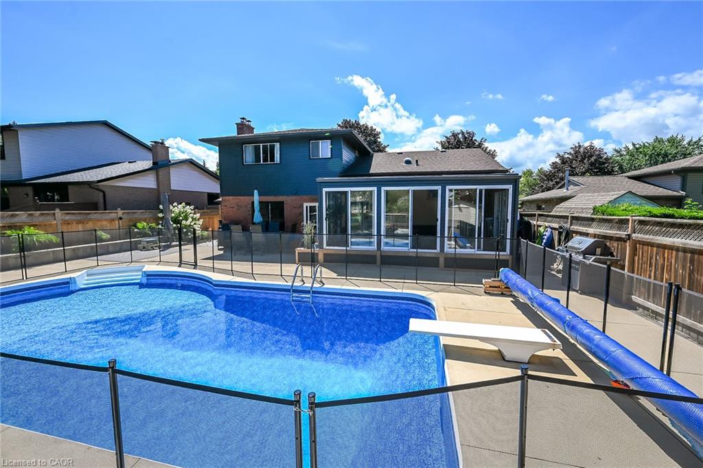 6 Margaret Avenue Property Photo 39