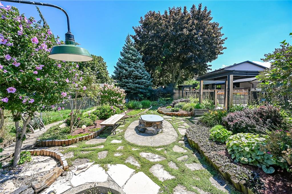 6 Margaret Avenue Property Photo 41