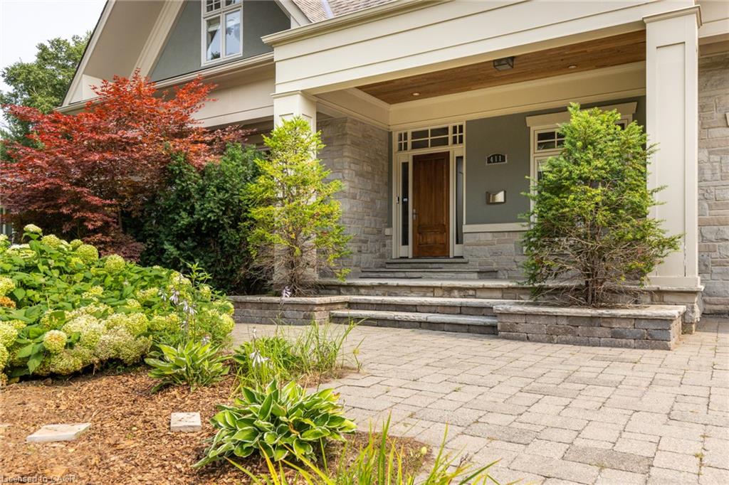411 Wedgewood Drive Property Photo 3