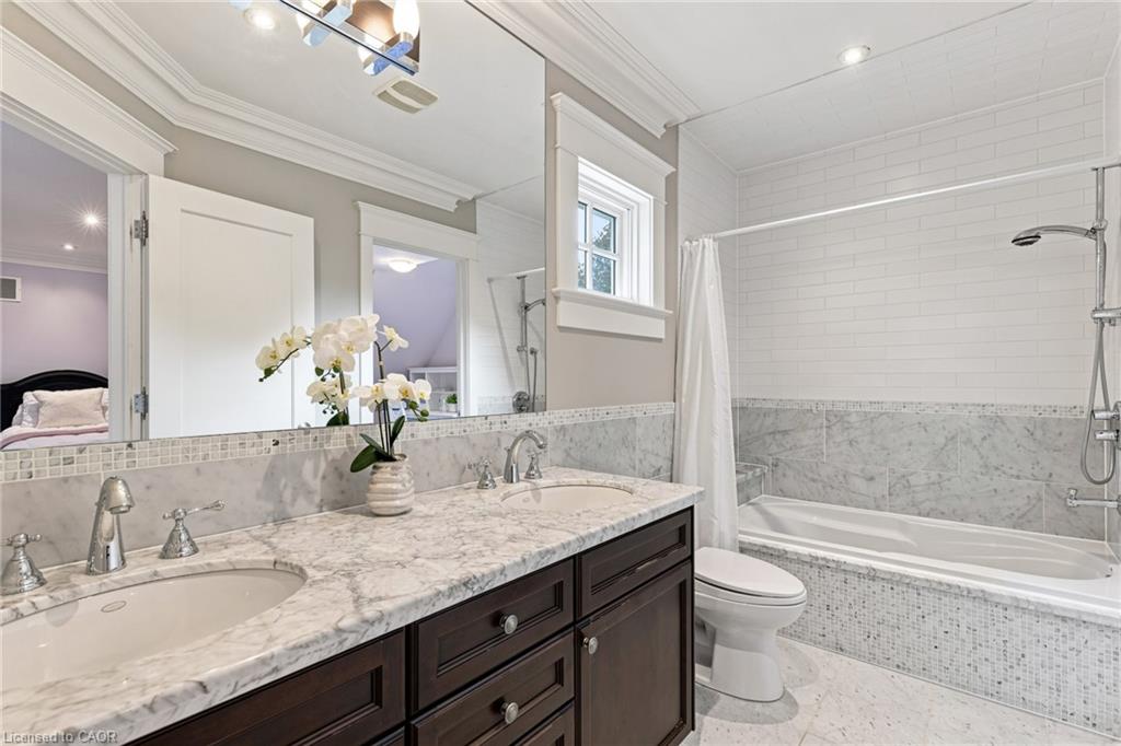 411 Wedgewood Drive Property Photo 49