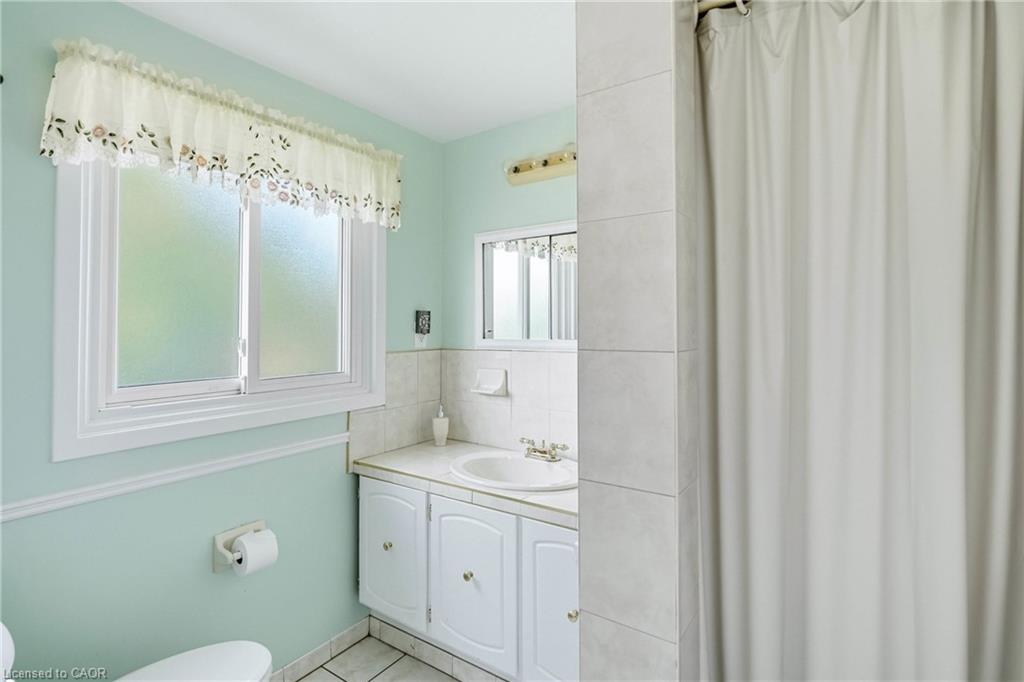 4 Royal Orchard Crescent Property Photo 22