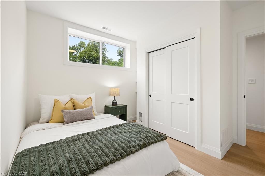 2-563 Wellington Street Property Photo 14