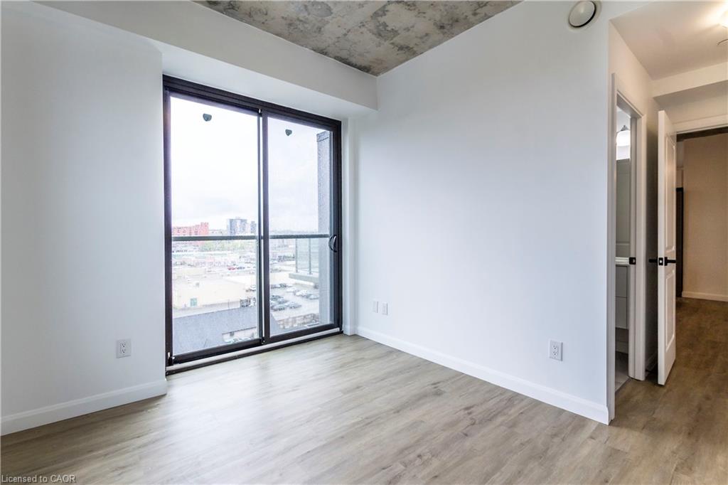 812-7 Erie Avenue Property Photo 14
