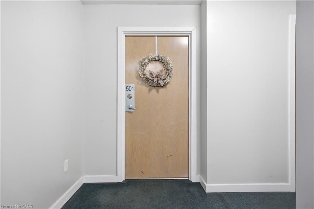 501-170 Water Street N Property Photo 7