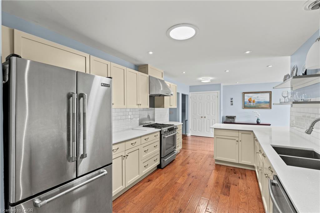 90 Mary Street Property Photo 16