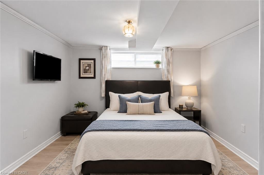 90 Mary Street Property Photo 27