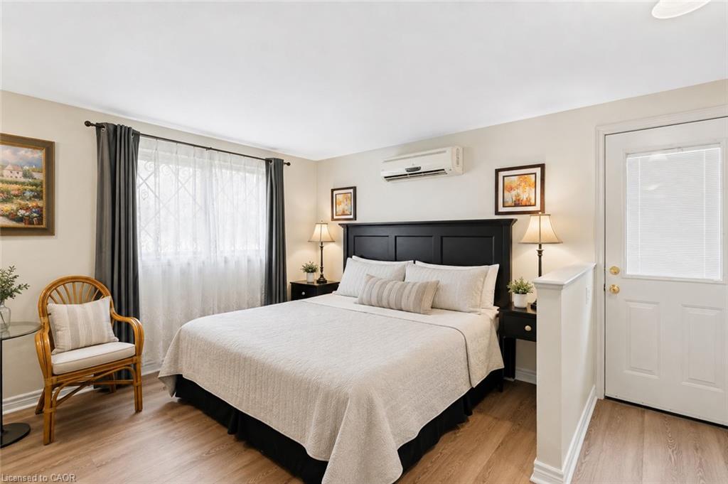 90 Mary Street Property Photo 31